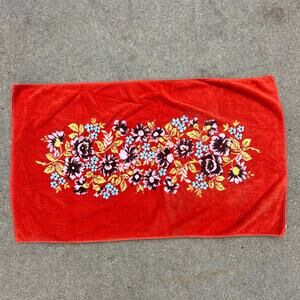 Vintage MCM Rust Orange Mod Retro Floral Small Bath Towel 22.5"x39"